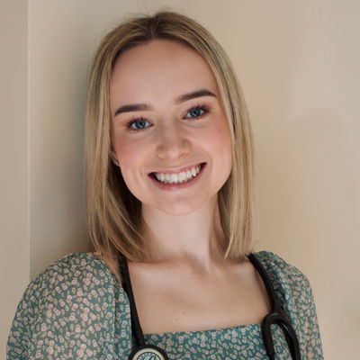 Lauren Malloy, 2022 nursing, valedictorian