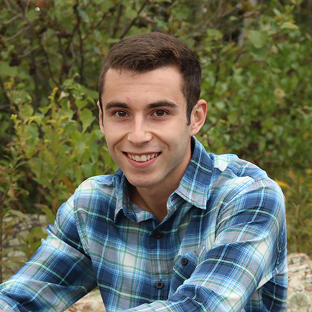 Tyler Nadeau '22, history-political science major